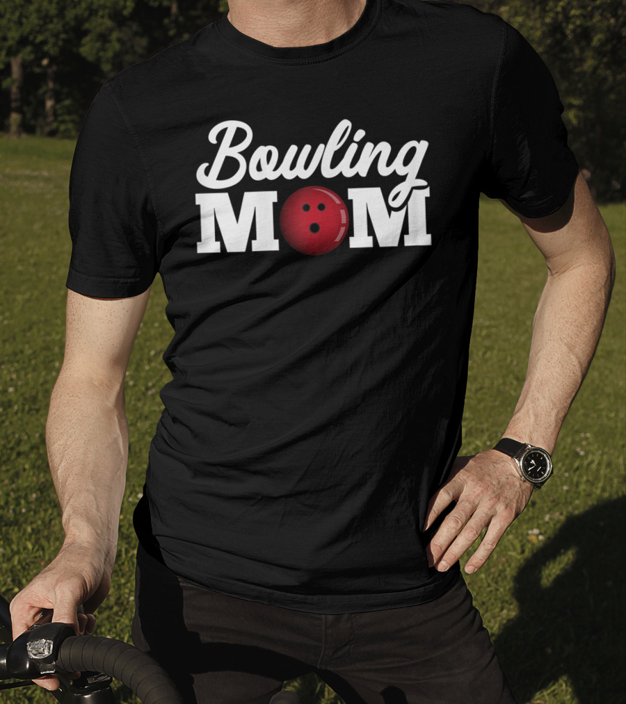 Bowling Mom With Red Bowling Ball Icon Striking Fun T-Shirt