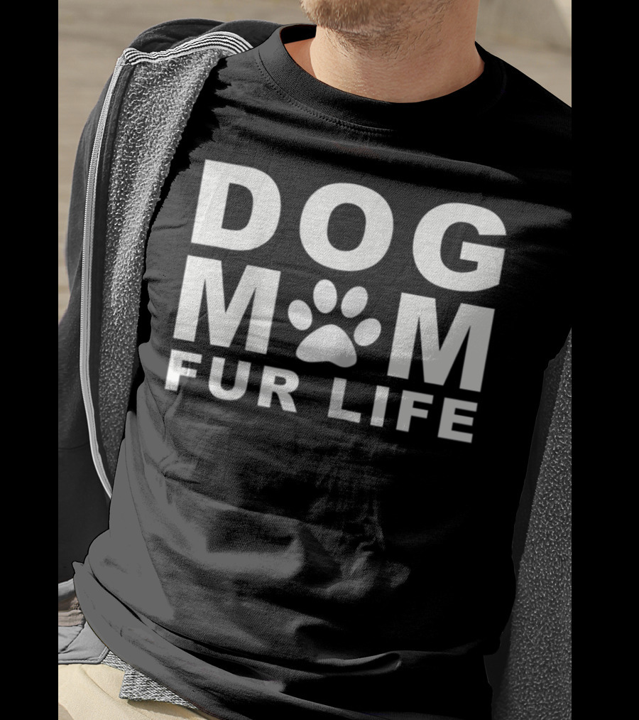 DOG MOM FUR LIFE DOGGIE Paw Prints T-Shirt