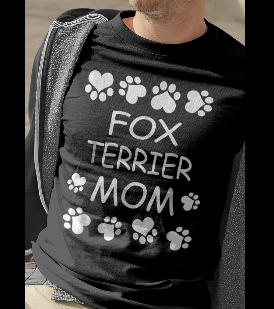 Fox Terrier Mom Paw Prints Heart T-Shirt