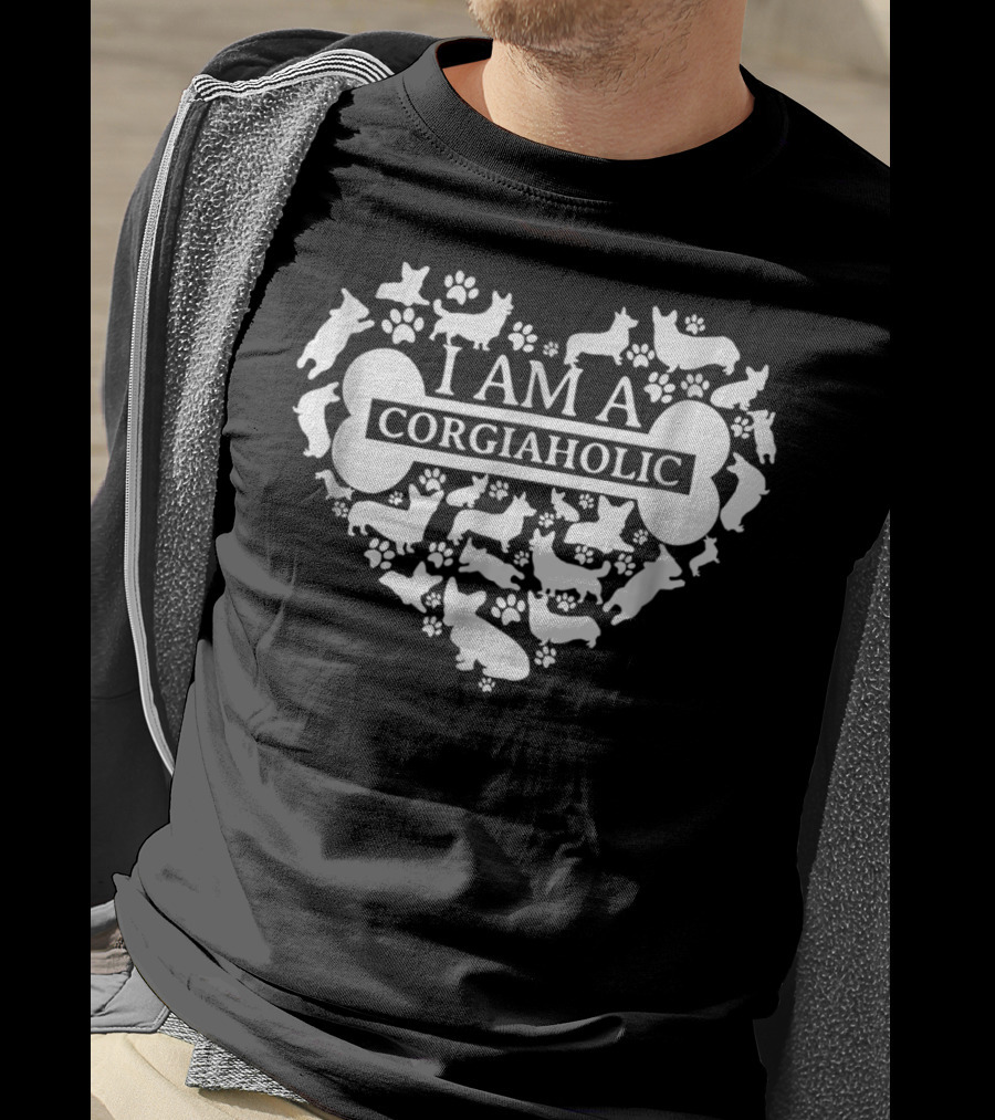 I Am A Corgiaholic Corgi Silhouette Heart Paw Prints Bone T-Shirt