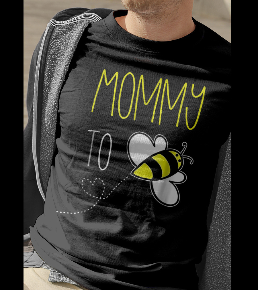 Mommy To Bee Pregnancy Bee T-Shirt