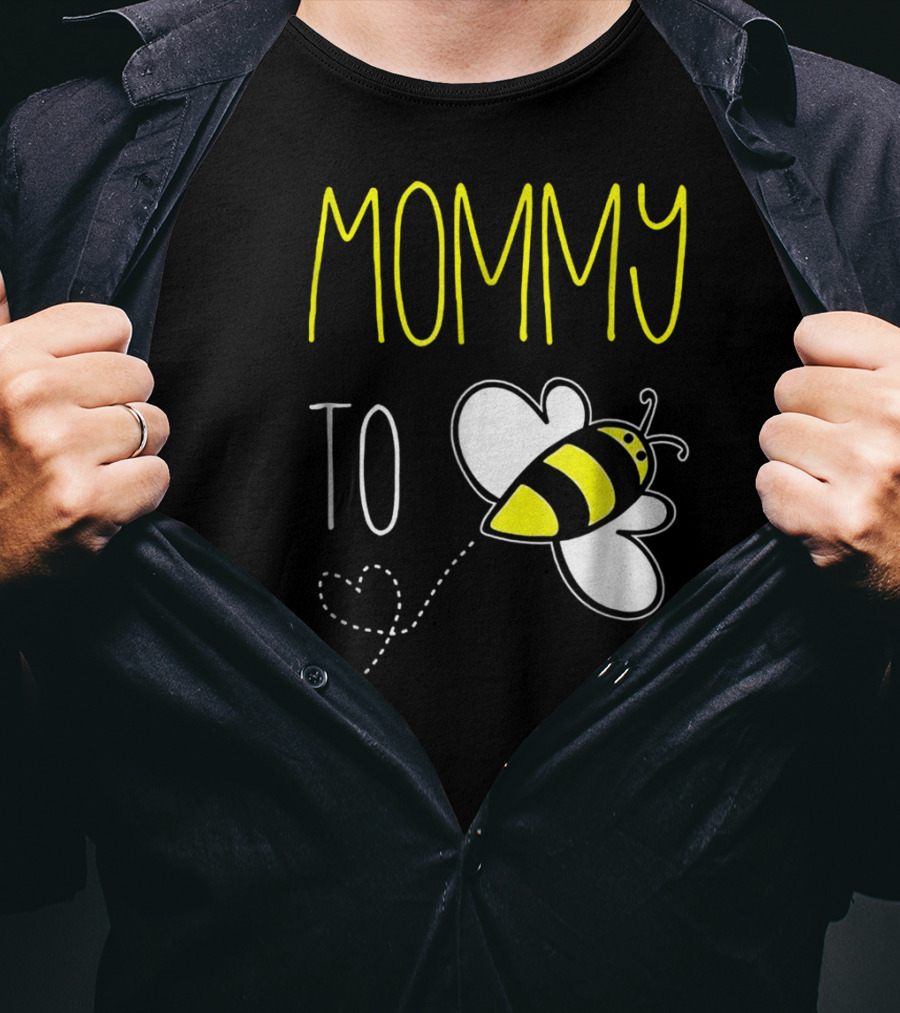 Mommy To Bee Pregnancy Bee T-Shirt