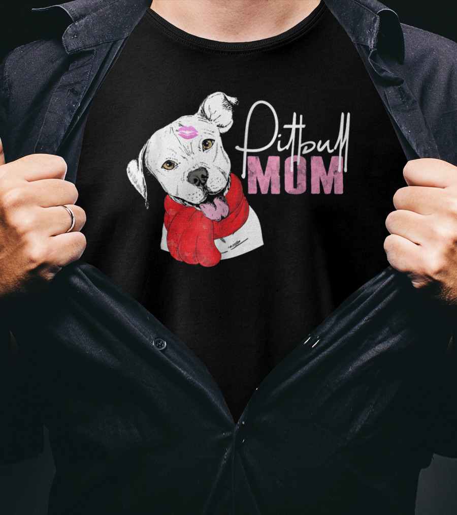 Pitbull Mom Pittie With Kissed Face And Red Scarf T-Shirt
