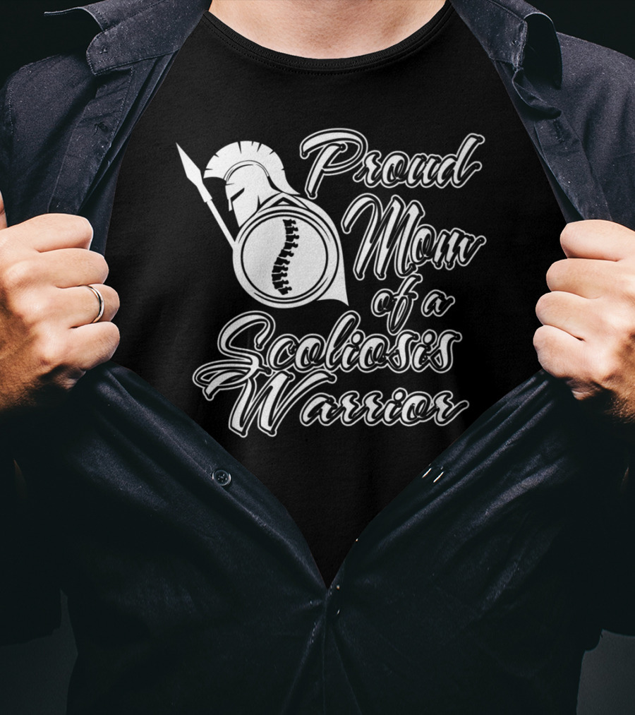 Proud Mom Of A Scoliosis Warrior Spartan Helmet Emblem T-Shirt