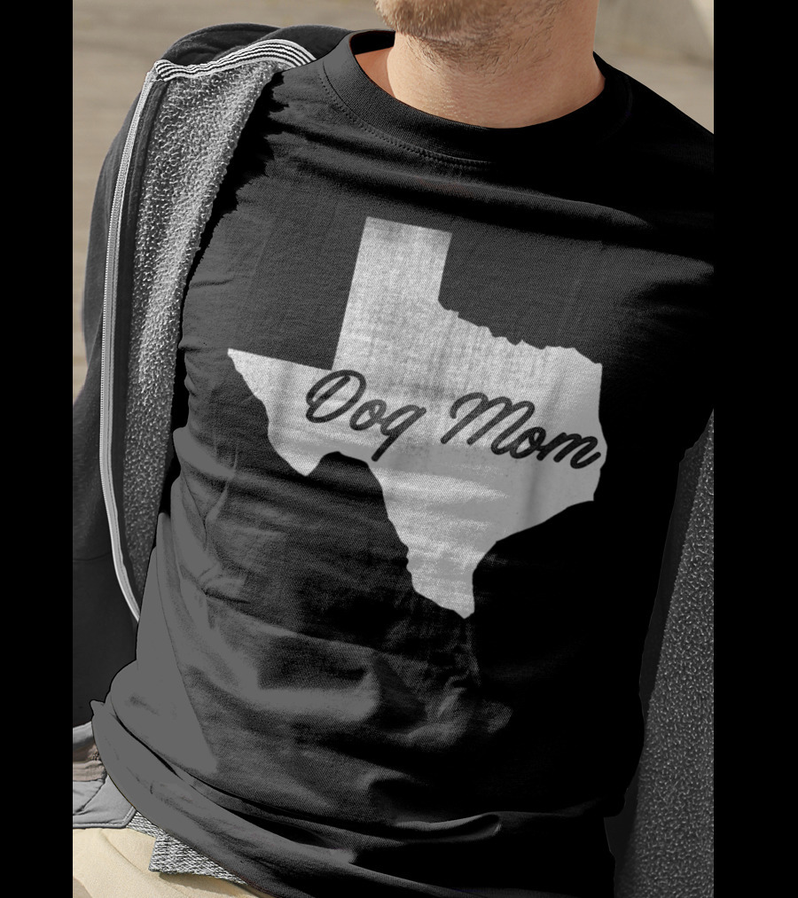 Texas State Dog Mom TX Lover Distressed Map T-Shirt