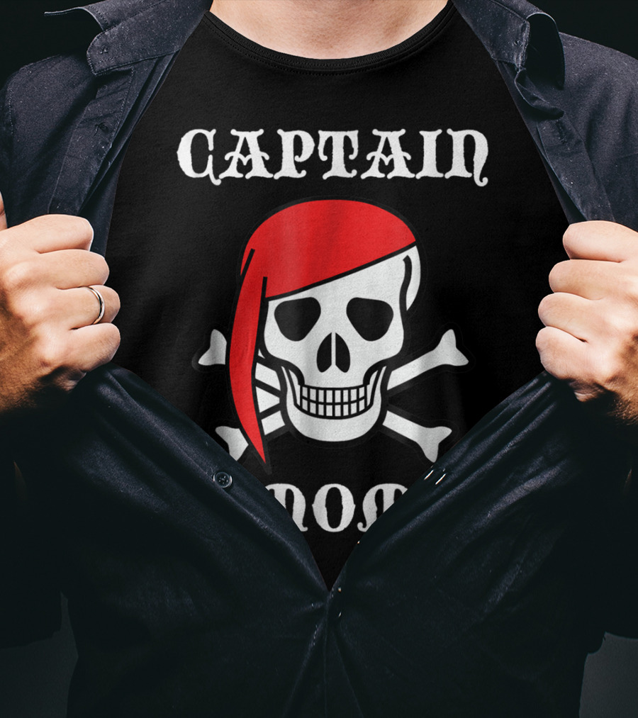 Captain Mom Skull Crossbones Red Bandana T-Shirt