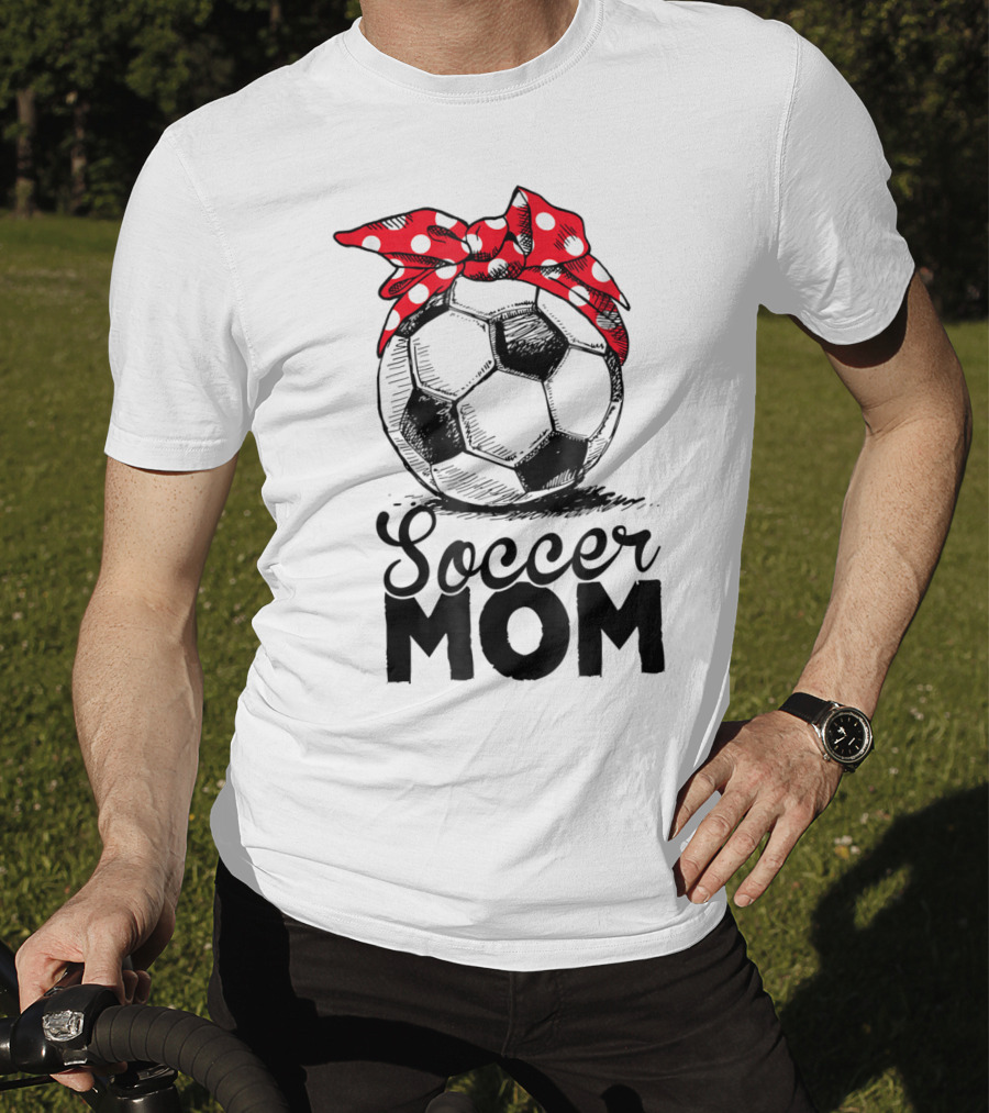 Funny Soccer Mom Polka Dot Bandana Vintage Soccer Fan Player17 T-Shirt