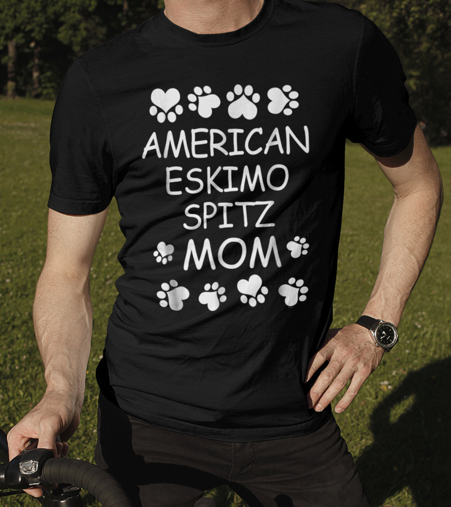 American Eskimo Spitz Mom Paw Print Hearts T-Shirt