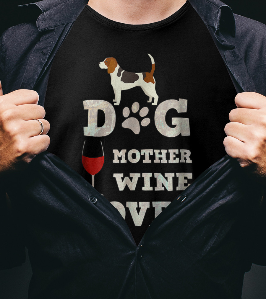 Dog Lover Mother Wine Enthusiast With Basset Hound And Paw Prints T-Shirt