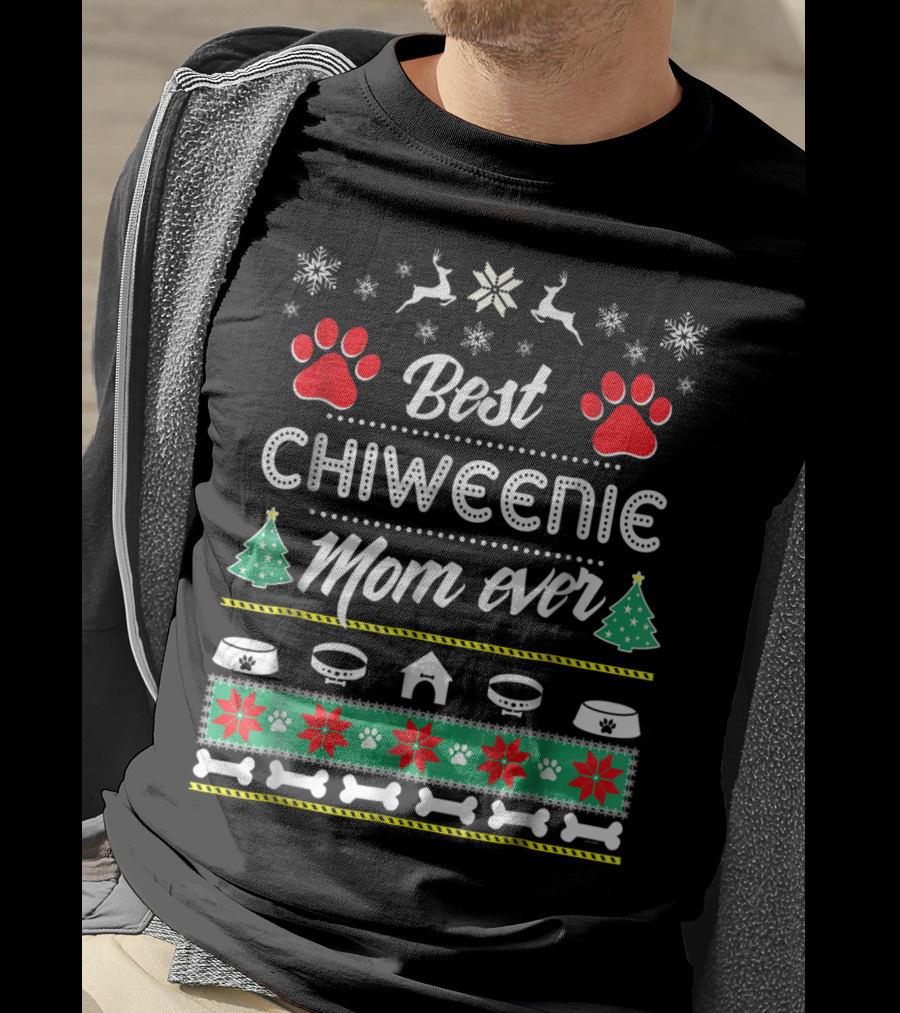Best Chiweenie Mom Ever Holiday Paw Prints T-Shirt