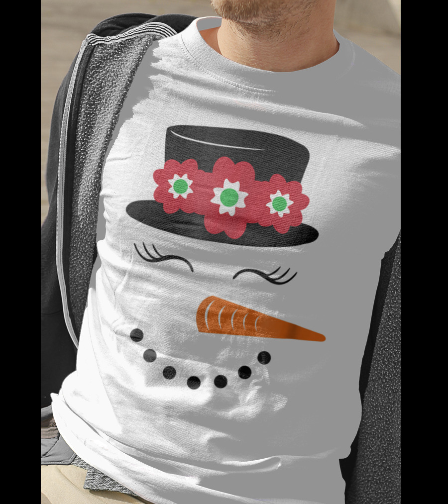 Family Christmas Card Snowman Woman With Hat And Flowers Mom Girl25 T-Shirt
