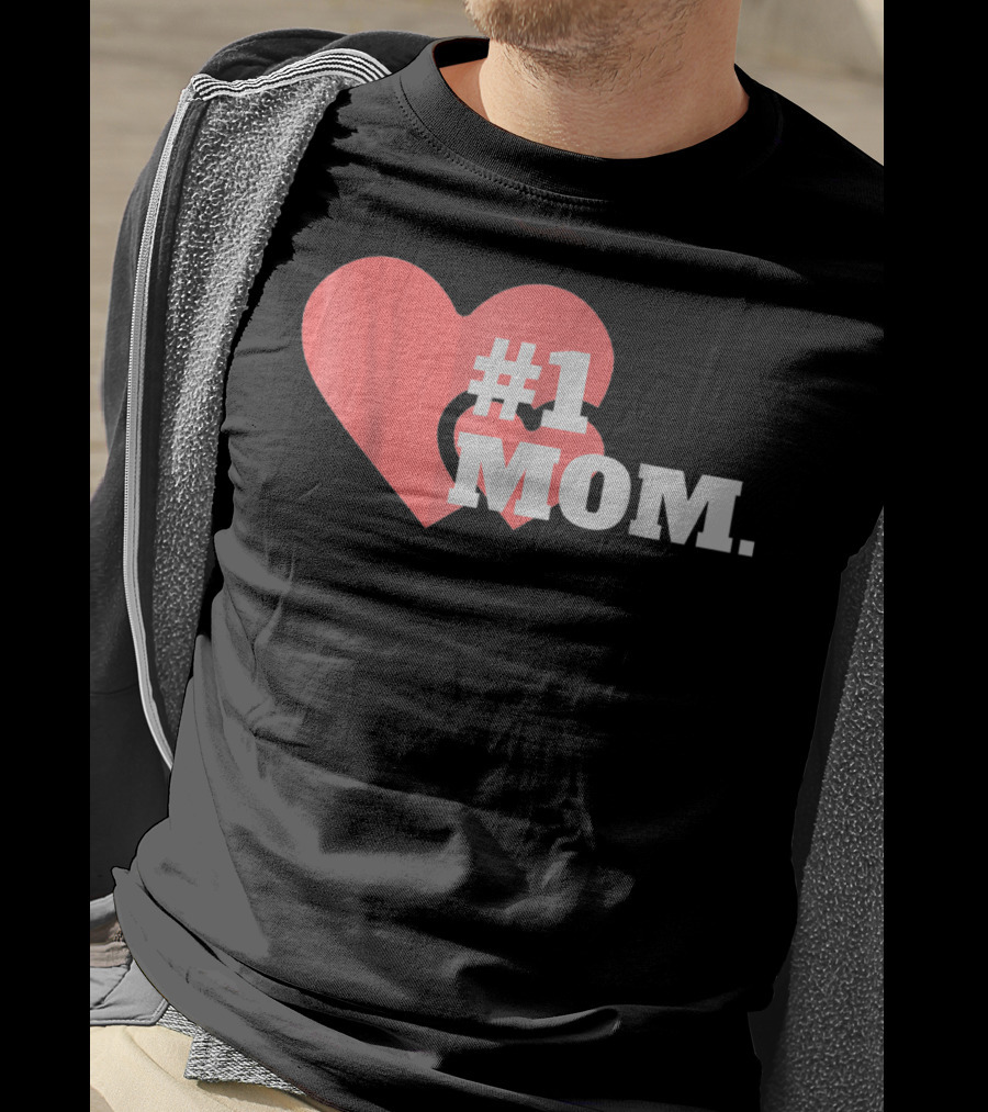 1 Mom Heart Design The Best Mother 16 T-Shirt