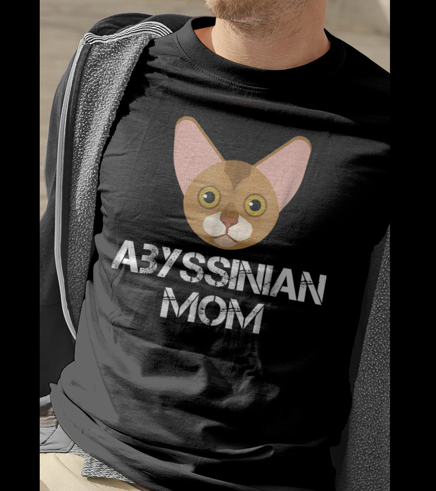 Abyssinian Mom Cat Face T-Shirt