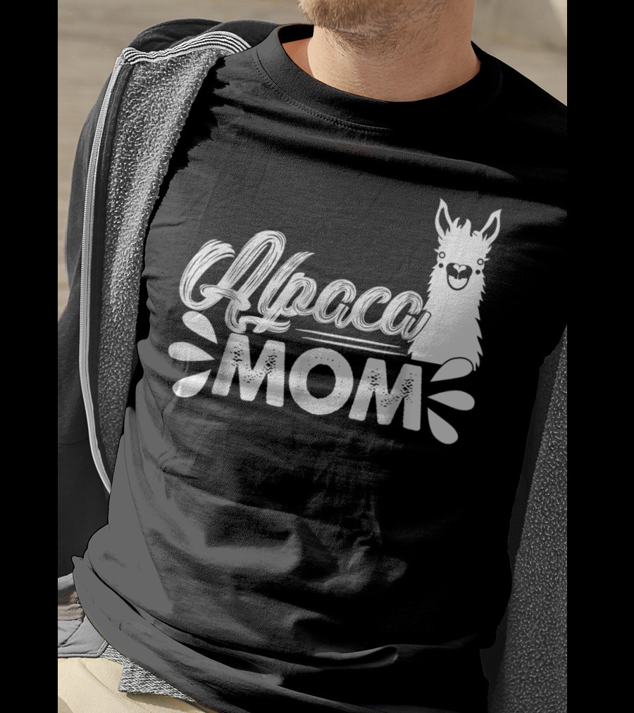 Alpaca Mom Cute Animal T-Shirt