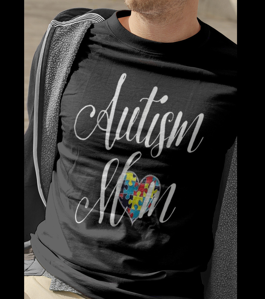 Autism Mom Heart With Puzzle Pattern For ASD Awareness T-Shirt
