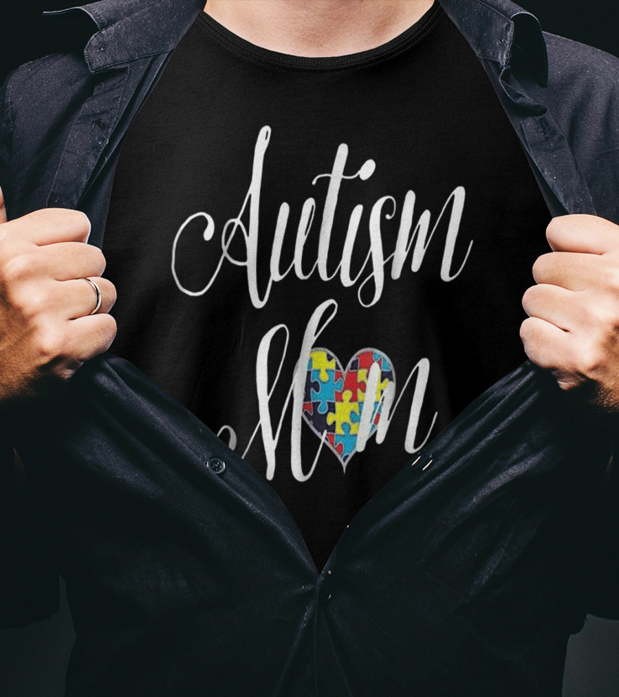 Autism Mom Heart With Puzzle Pattern For ASD Awareness T-Shirt