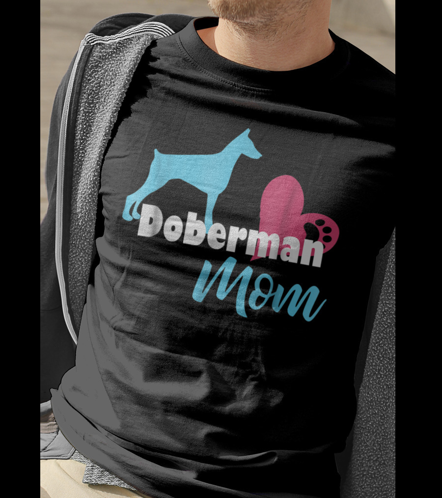 Doberman Mom Heart Paw Print For Awesome Doberman Lovers T-Shirt