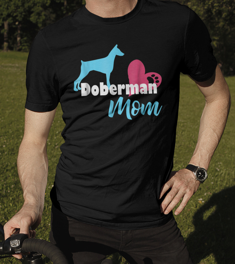 Doberman Mom Heart Paw Print For Awesome Doberman Lovers T-Shirt