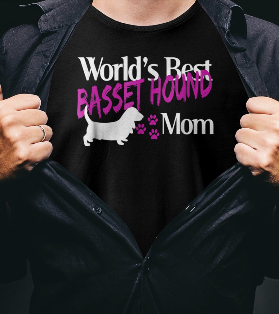 World's Best Basset Hound Mom T-Shirt