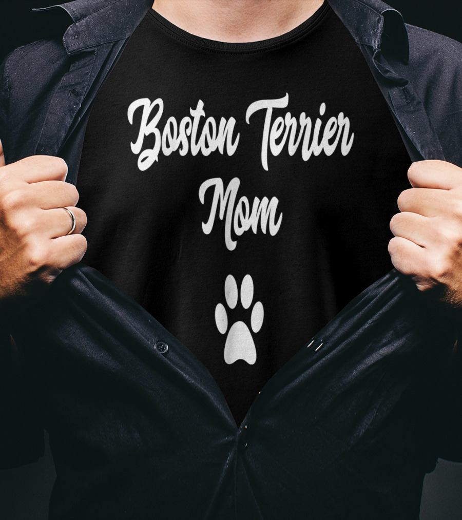 Boston Terrier Mom Paw Prints T-Shirt