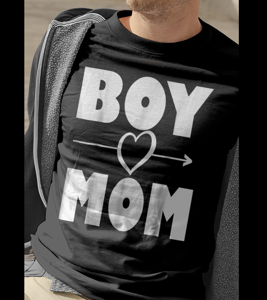 BOY MOM Heart With Arrow T-Shirt