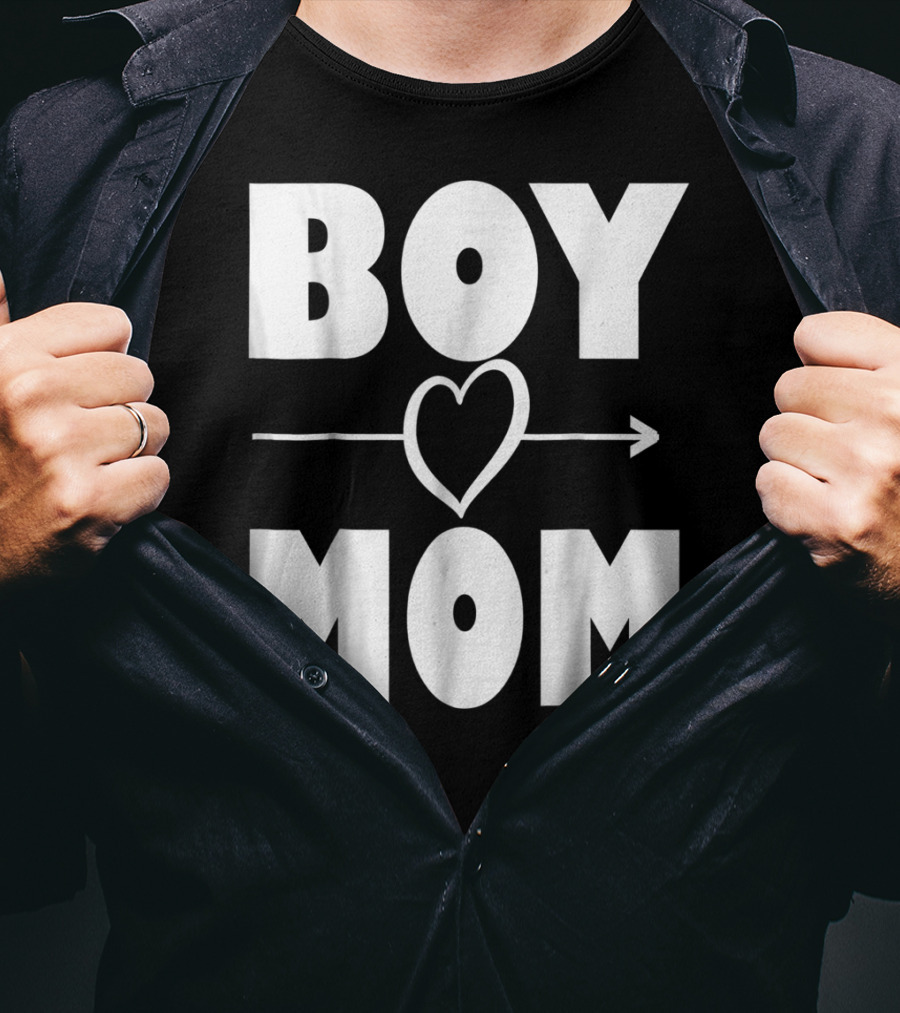 BOY MOM Heart With Arrow T-Shirt