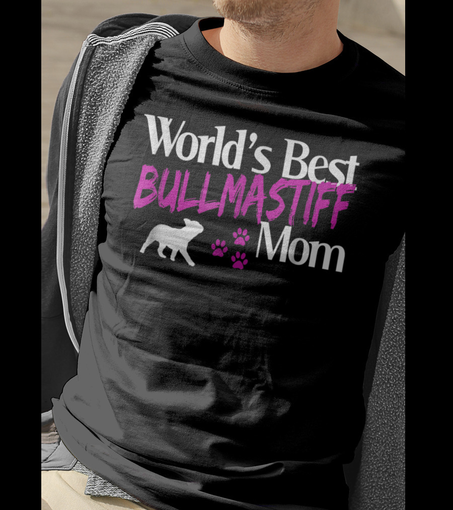 World's Best Bullmastiff Dog Mom Owners21 T-Shirt