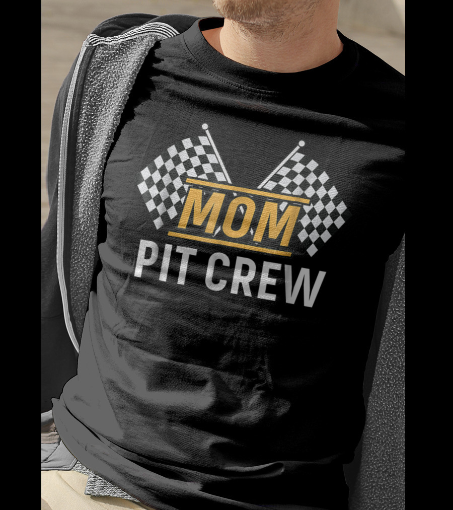 Mom Pit Crew Car Racing Checkered Flags Birthday Party Mother T-Shirt