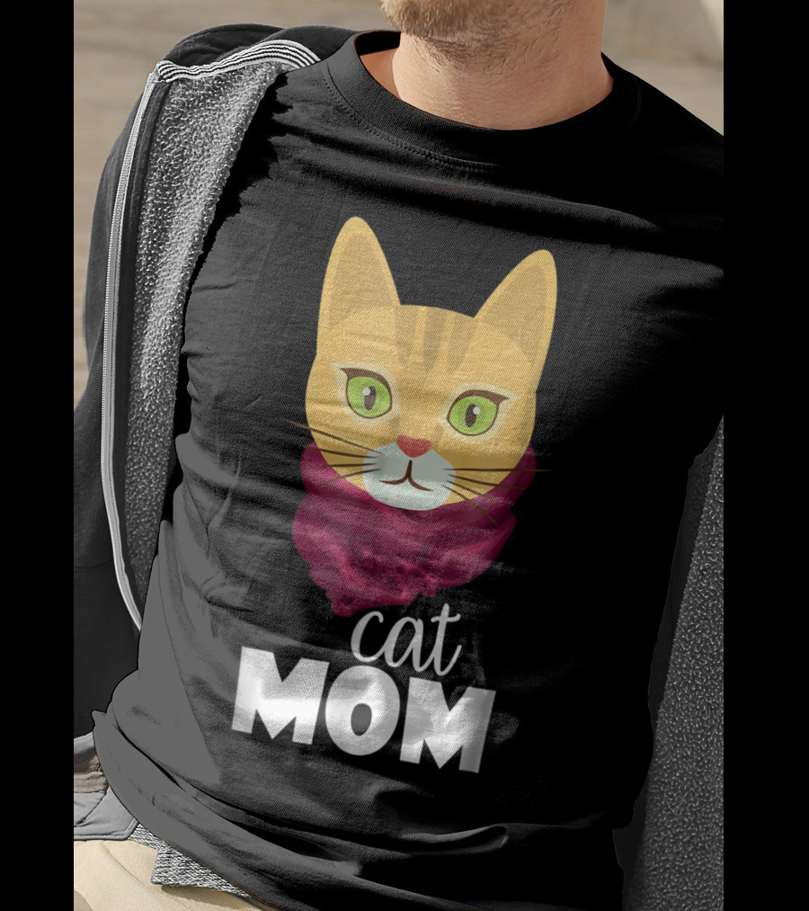 Cat Mom Funny For The Perfect Cat Mom In Your Family T-Shirt