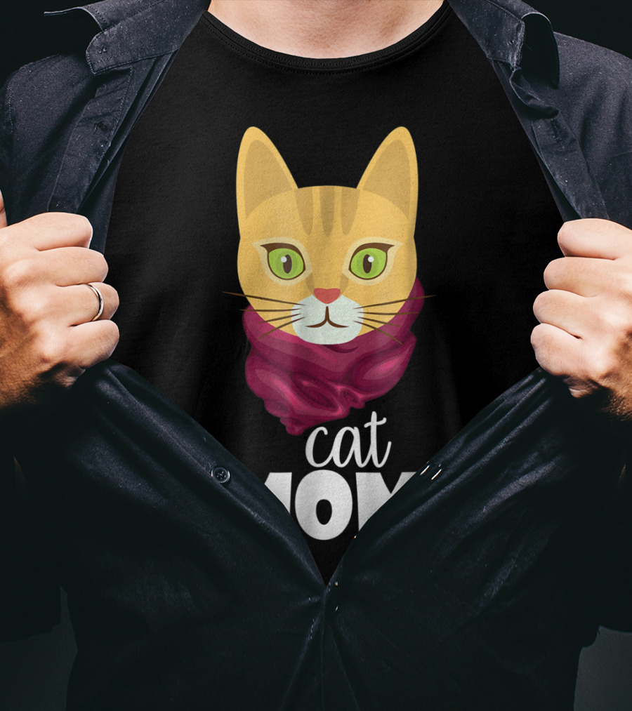 Cat Mom Funny For The Perfect Cat Mom In Your Family T-Shirt