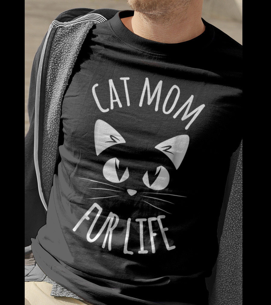 CAT MOM FUR LIFE Funny Mommy Pet Lover Mama Cat Face T-Shirt