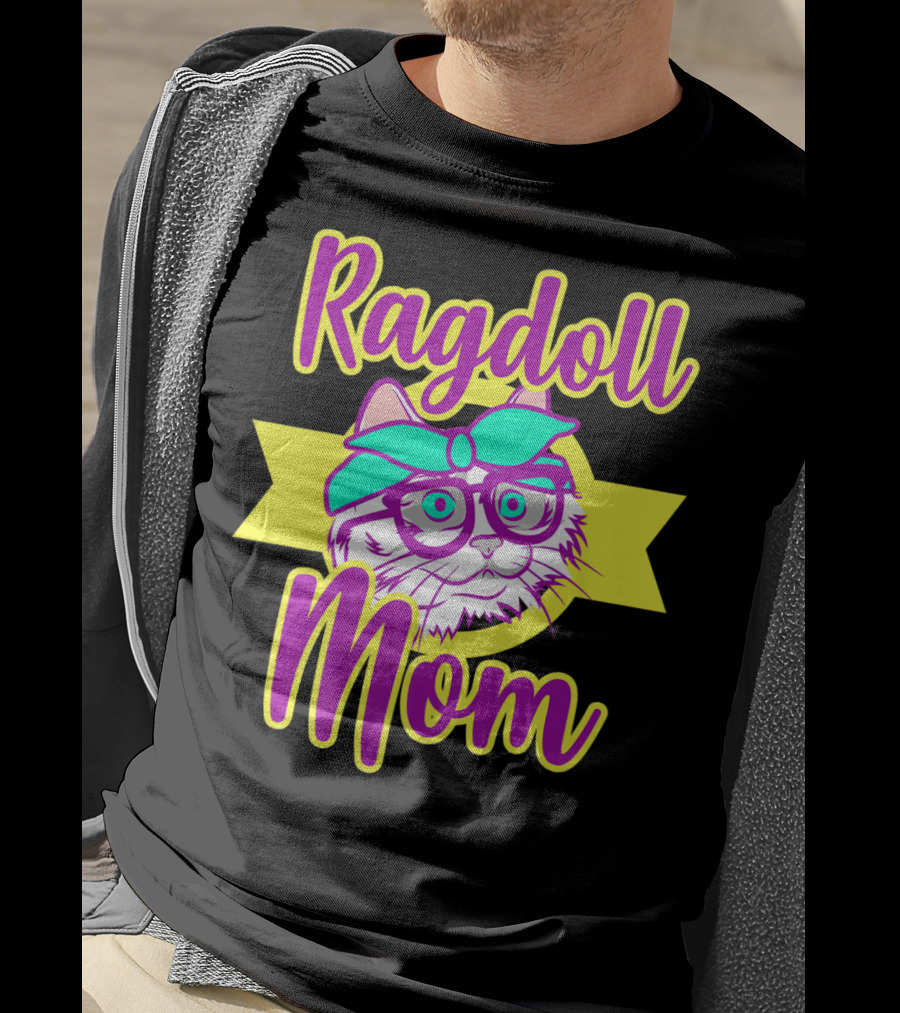 Ragdoll Mom Cats Lovers Women Her Christmas T-Shirt
