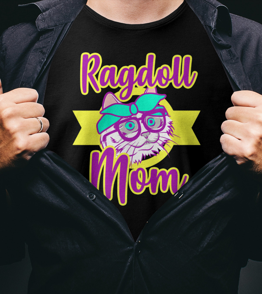 Ragdoll Mom Cats Lovers Women Her Christmas T-Shirt