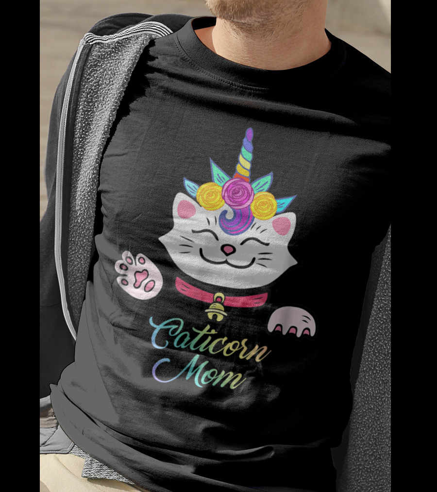 Caticorn Mom Cute Kitten Rainbow Unicorn Cat With Flowers T-Shirt