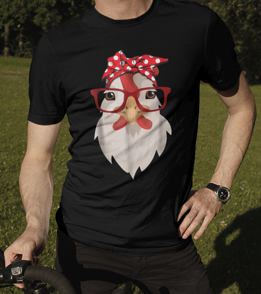 Chicken Mom Lady Farmer Thanksgiving Day Hen With Glasses And Polka Dot Bandana T-Shirt