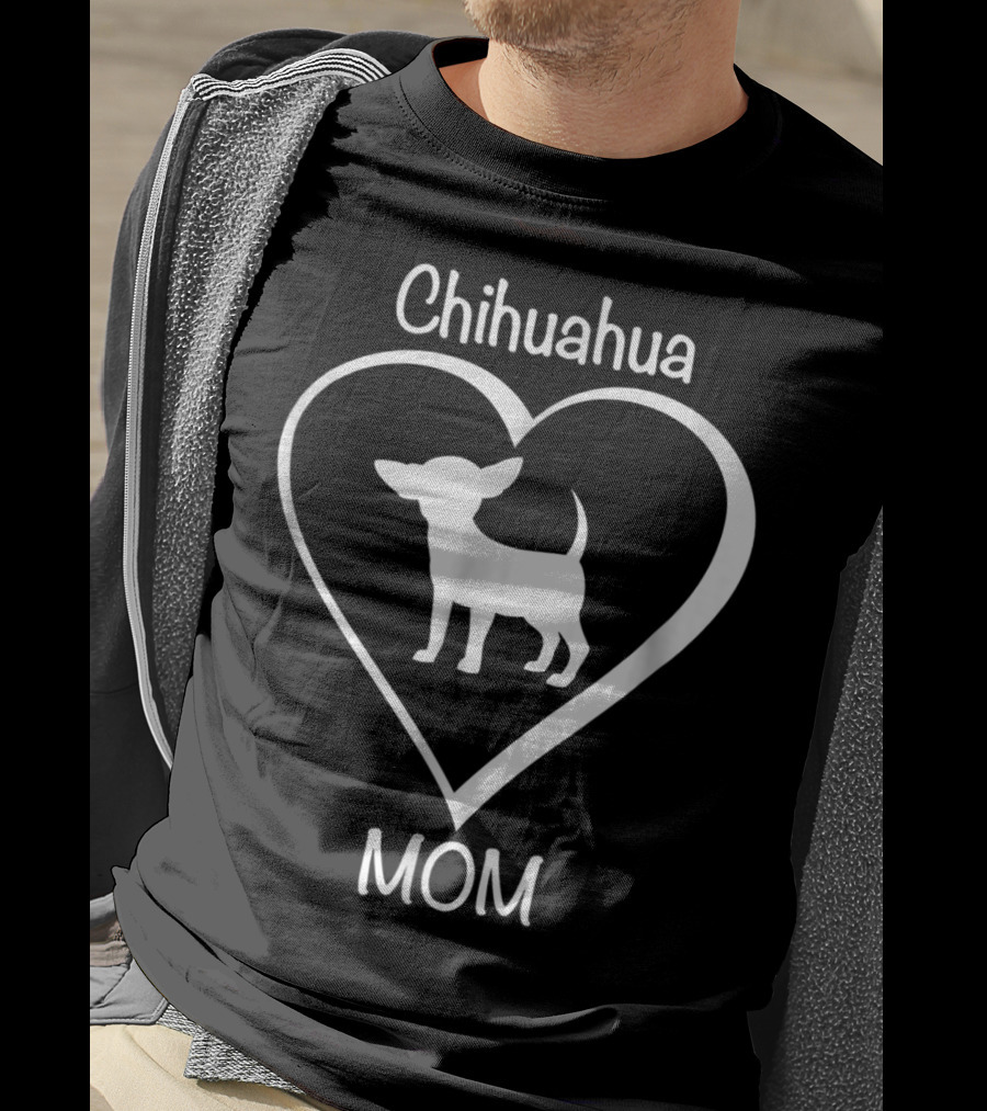Chihuahua Mom Heart Silhouette Love T-Shirt