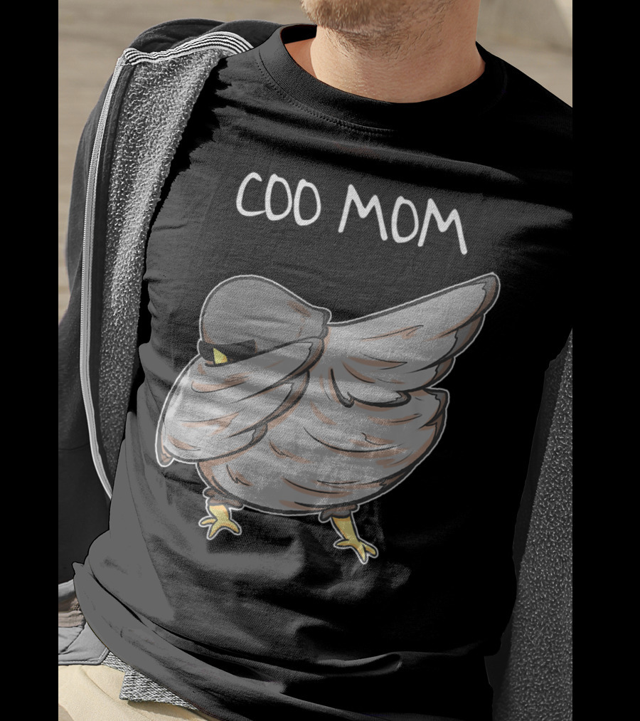 Coo Mom Pigeon Funny Cool Bird Pun Dabbing T-Shirt