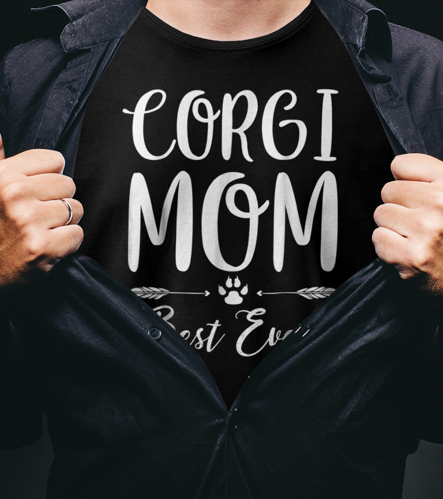 Corgi Mom Best Ever With Paw Print And Feathers T-Shirt