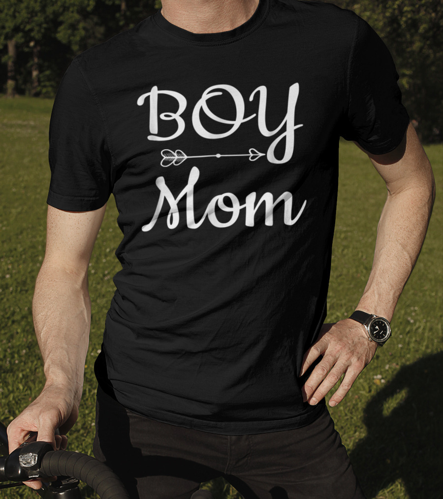 BOY Mom Arrow T-Shirt