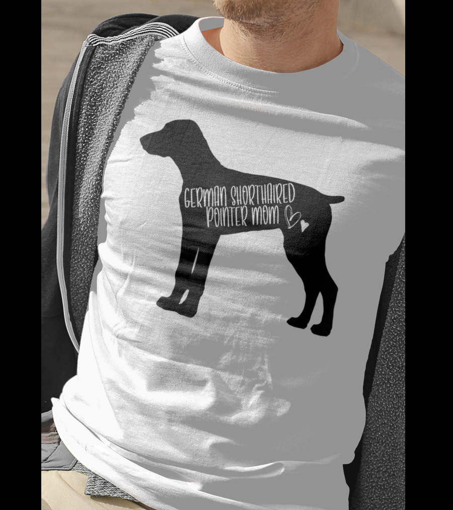 German Shorthaired Pointer Mom ♥ T-Shirt