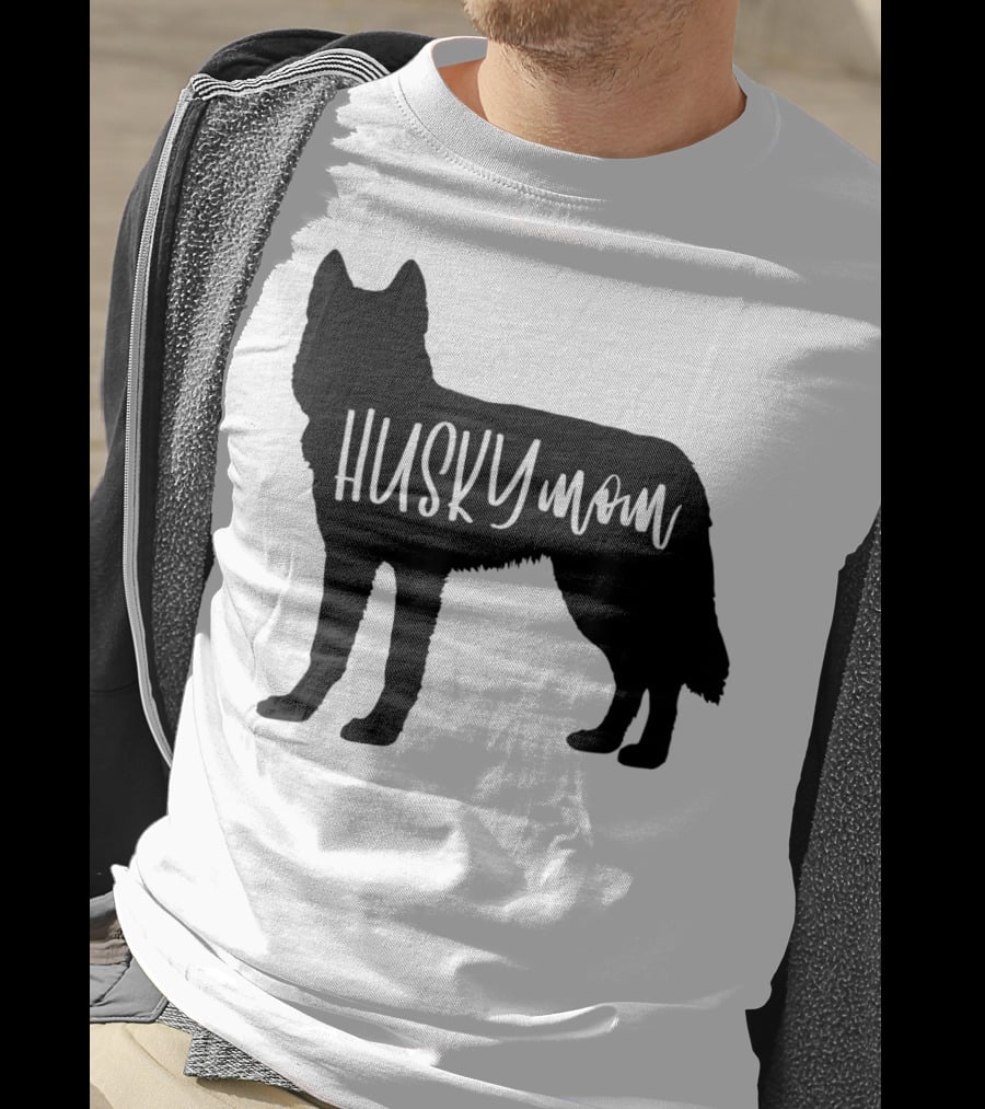 Husky Mom Cute Siberian Dog Mom T-Shirt