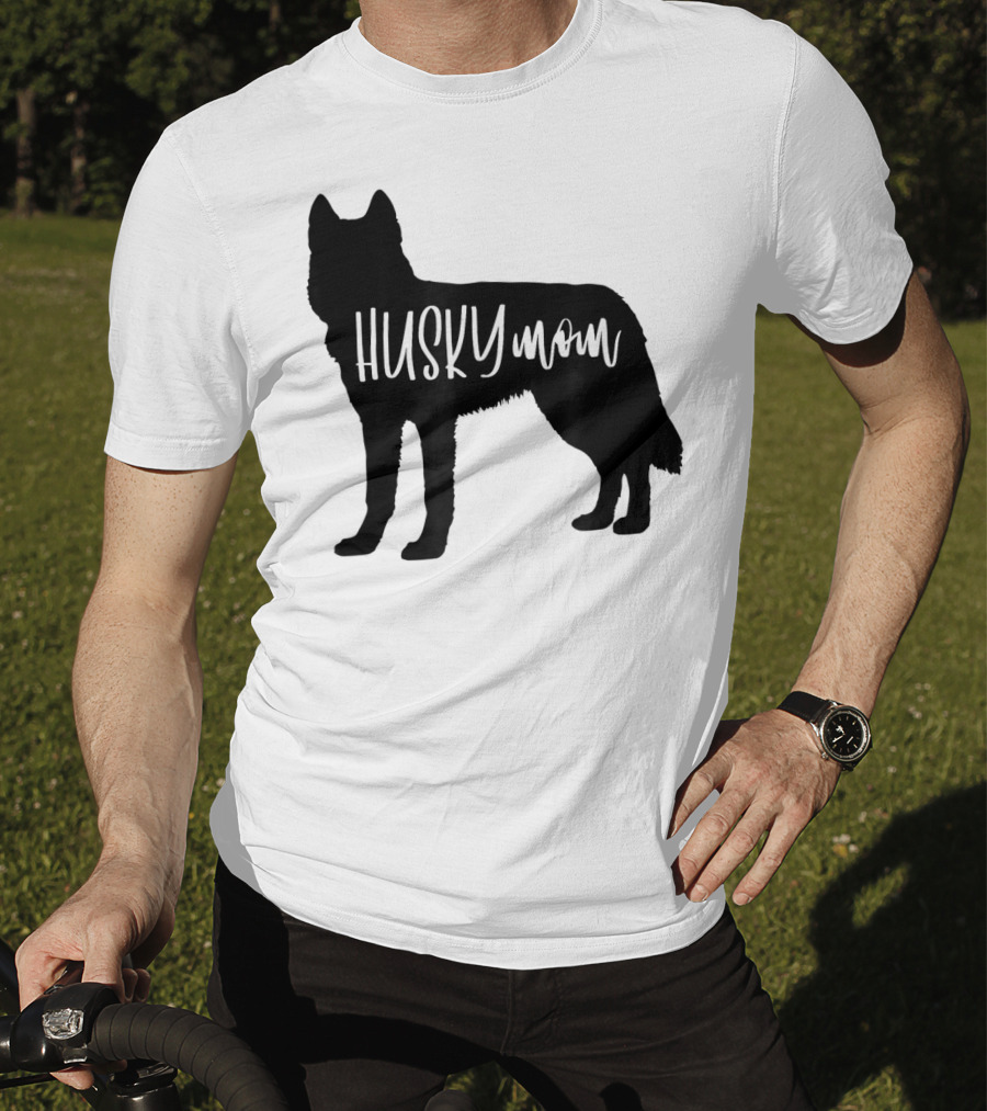 Husky Mom Cute Siberian Dog Mom T-Shirt