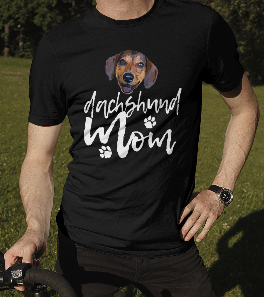 Dachshund Mom Cute Dog Face Paw Prints T-Shirt