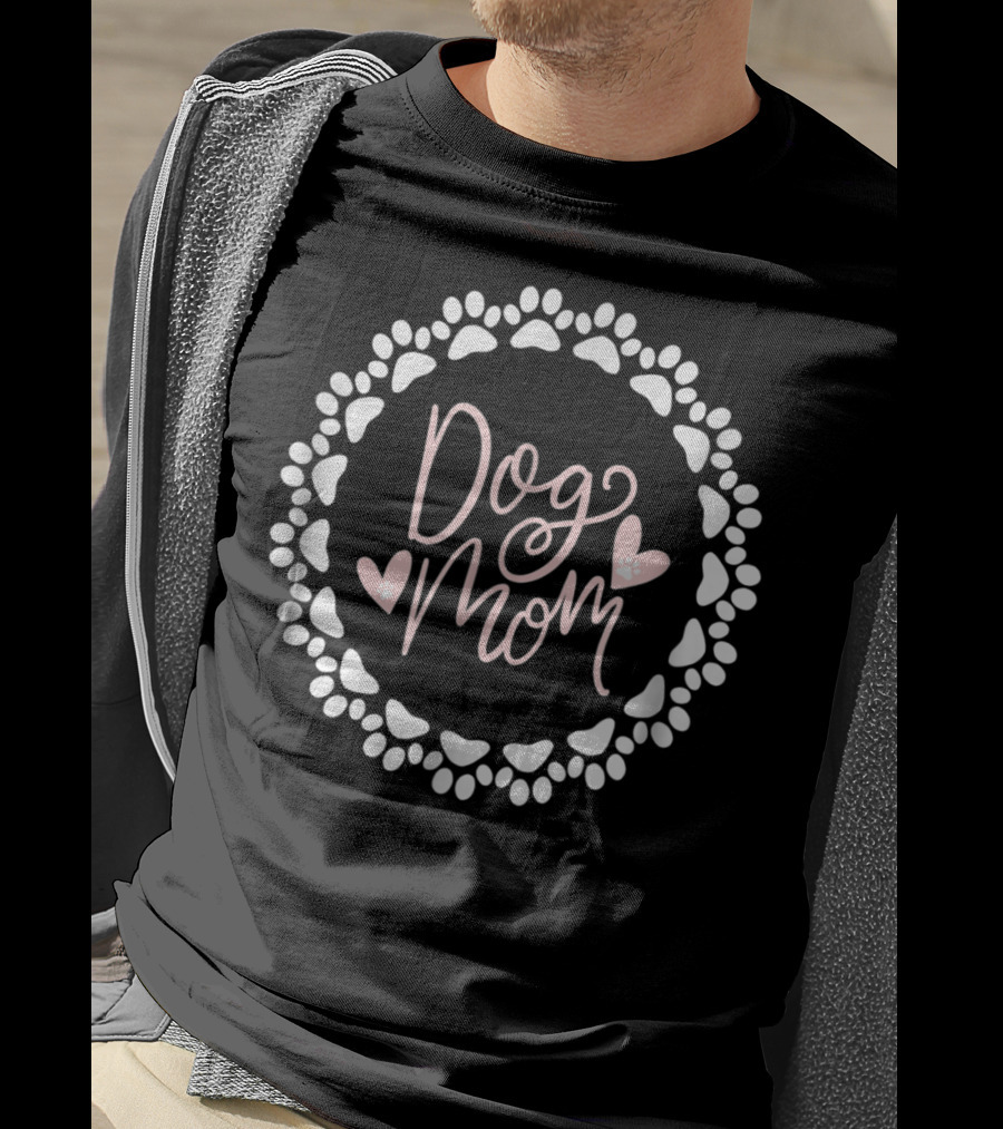 Dog Mom Paw Print Heart Lover Circle T-Shirt