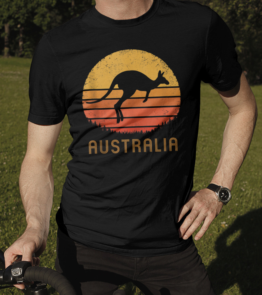 Australia Kangaroo Vintage Outback Sunset T-Shirt