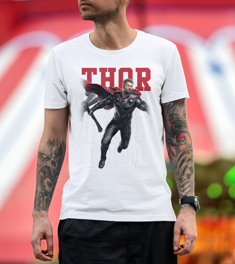 Marvel Avengers Endgame Thor Text Overlay Pose T-Shirt