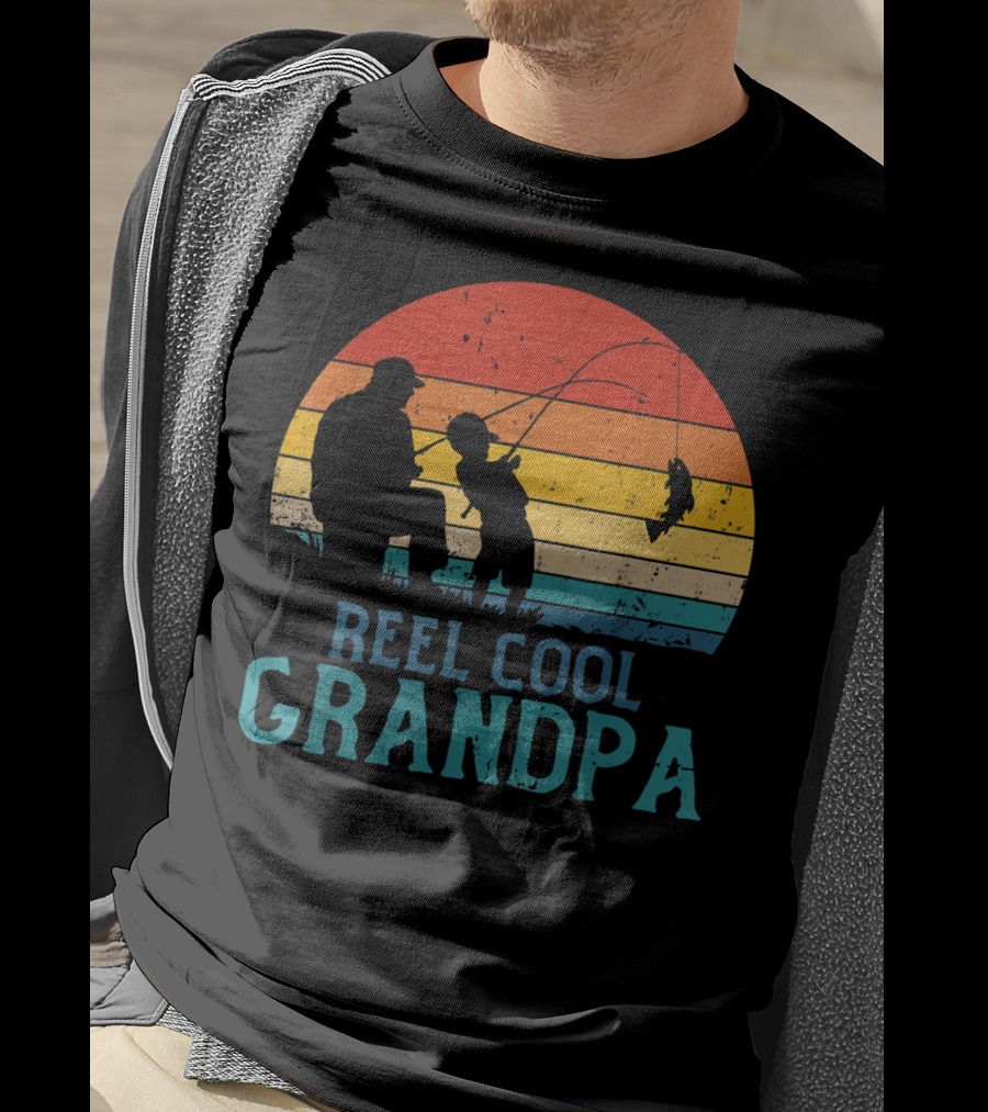 Reel Cool Grandpa Fishing Father's Day Grandfather Retro Sunset T-Shirt