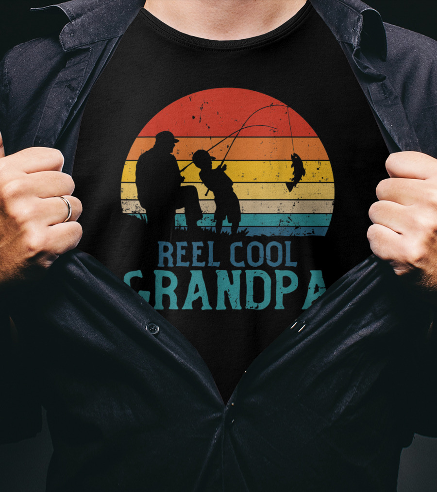 Reel Cool Grandpa Fishing Father's Day Grandfather Retro Sunset T-Shirt