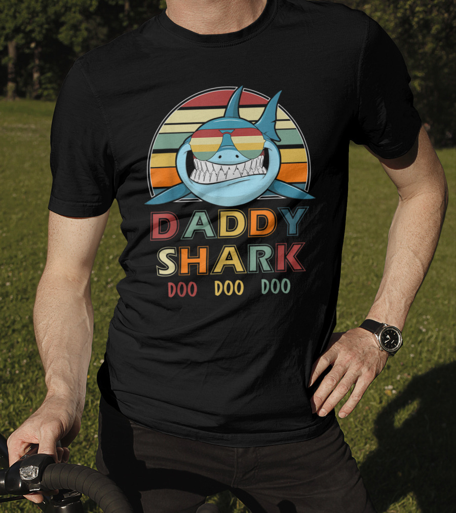 Daddy Shark Doo Doo Doo Retro Vintage T-Shirt