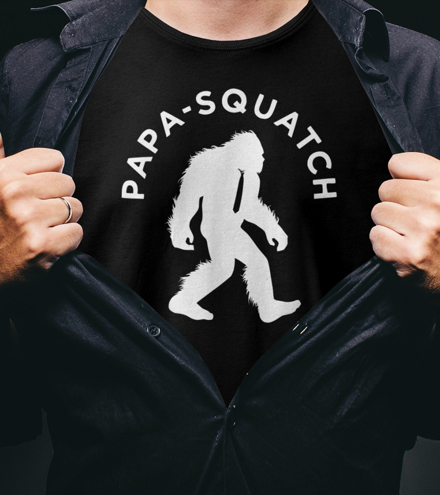 Papa Sasquatch Cute Cryptid Father Bigfoot Walking T-Shirt